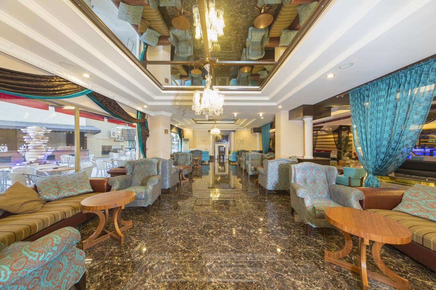 Club Doganay Hotel